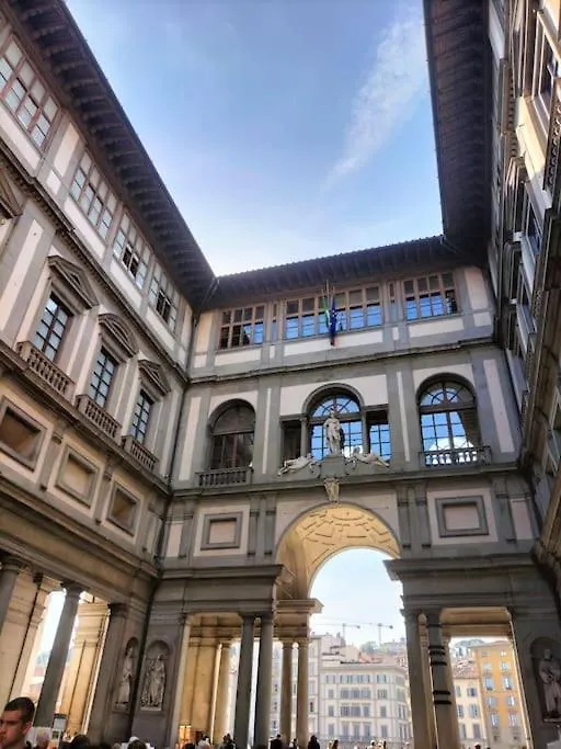 Apartment Liz'S House, Appartamento Super Servito A Firenze