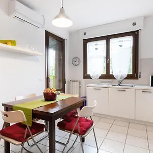  Appartamento Nova Comfortable With Terrace